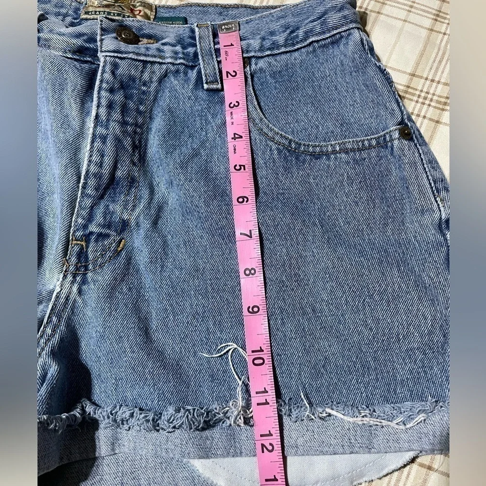 Vintage EXP High Rise Cut Off Jean Shorts USA Made Size 9/10 Zipper Fly